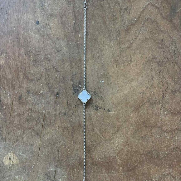 Mother-of-pearl on Silver Chain Bracelet | 8 inches long | Great Condition - Picture 2 of 4